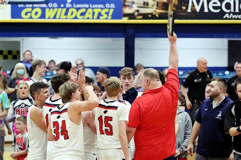 Iowa high school boys state basketball CEDAR RAPIDS — The Iowa High School Athletic Association revealed substate brackets for Class 3A and 4A boys’ basketball late Monday afternoon